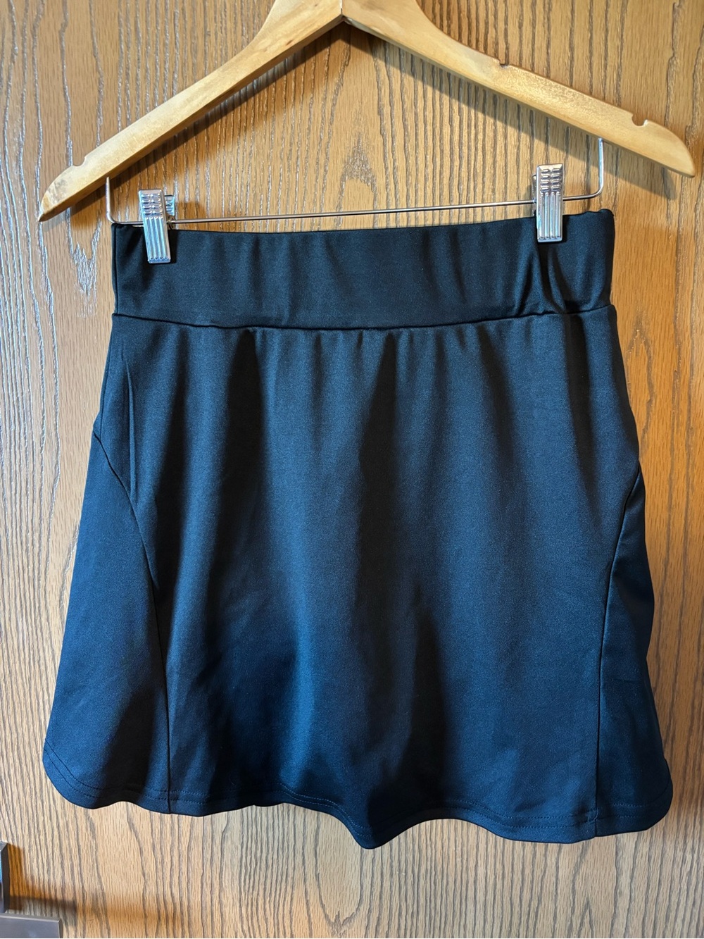 Women’s Werena L Black Pleating Skort
